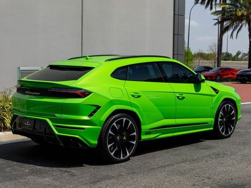 Used 2025 Lamborghini Urus SE image 5