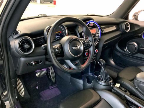 Used 2015 MINI Cooper S image 18
