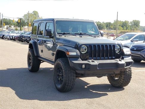 Used 2020 Jeep Wrangler Unlimited Sport image 4