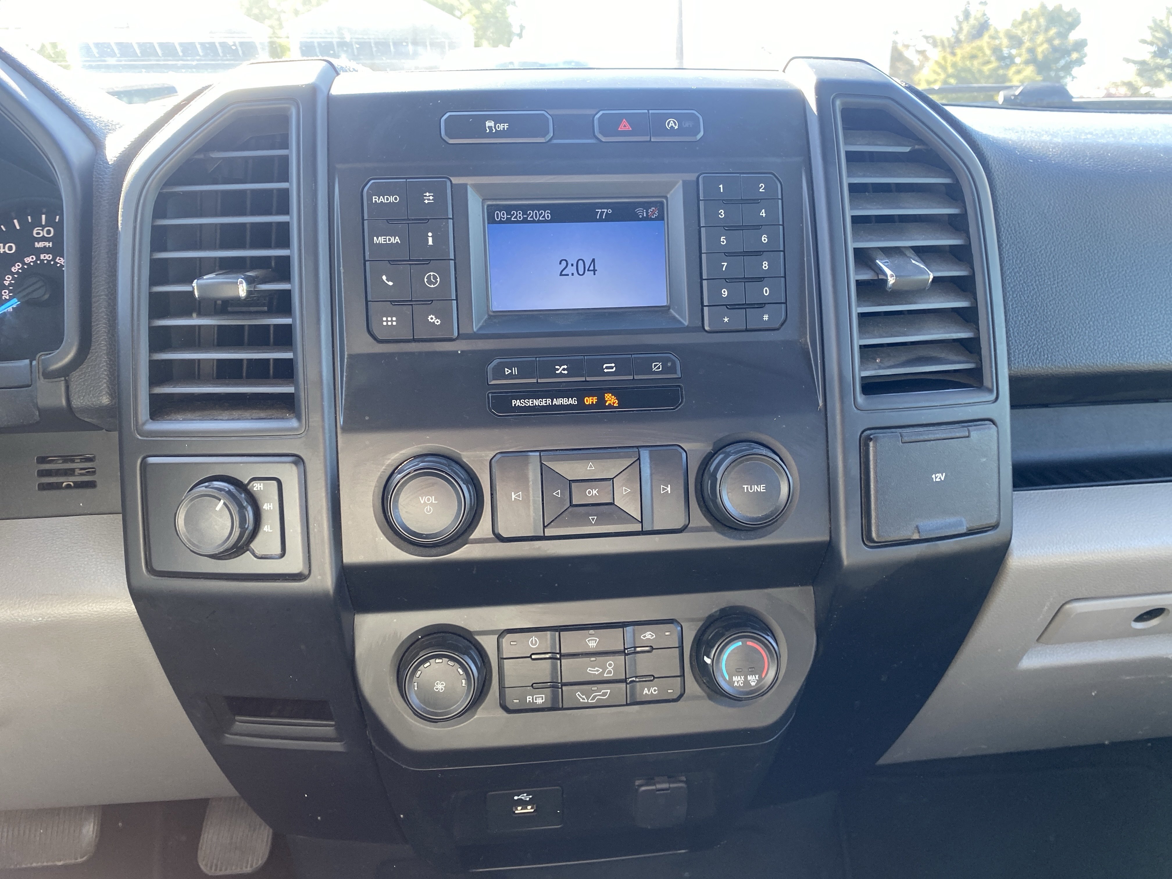 Used 2019 Ford F150 XL w/ XL Power Equipment Group AWD/4WD image 18