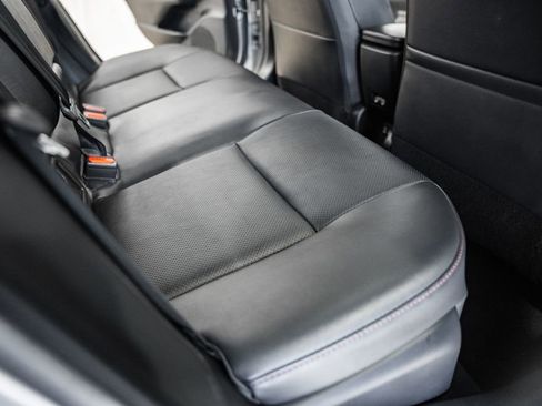 Used 2023 Toyota Prius Prime Premium image 33