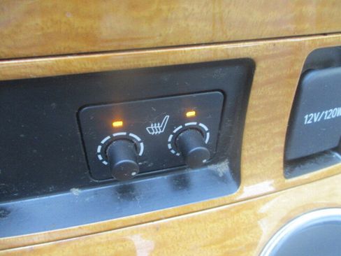 Used 2009 Toyota Highlander Limited image 37