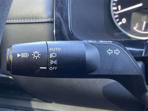 Used 2022 Nissan Pathfinder S w/ Cargo Package image 23