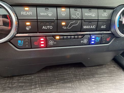 Used 2019 Ford Expedition Limited w/ Equipment Group 302A image 14