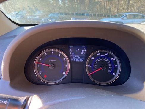 Used 2012 Hyundai Accent GLS w/ Premium Pkg 3 image 22