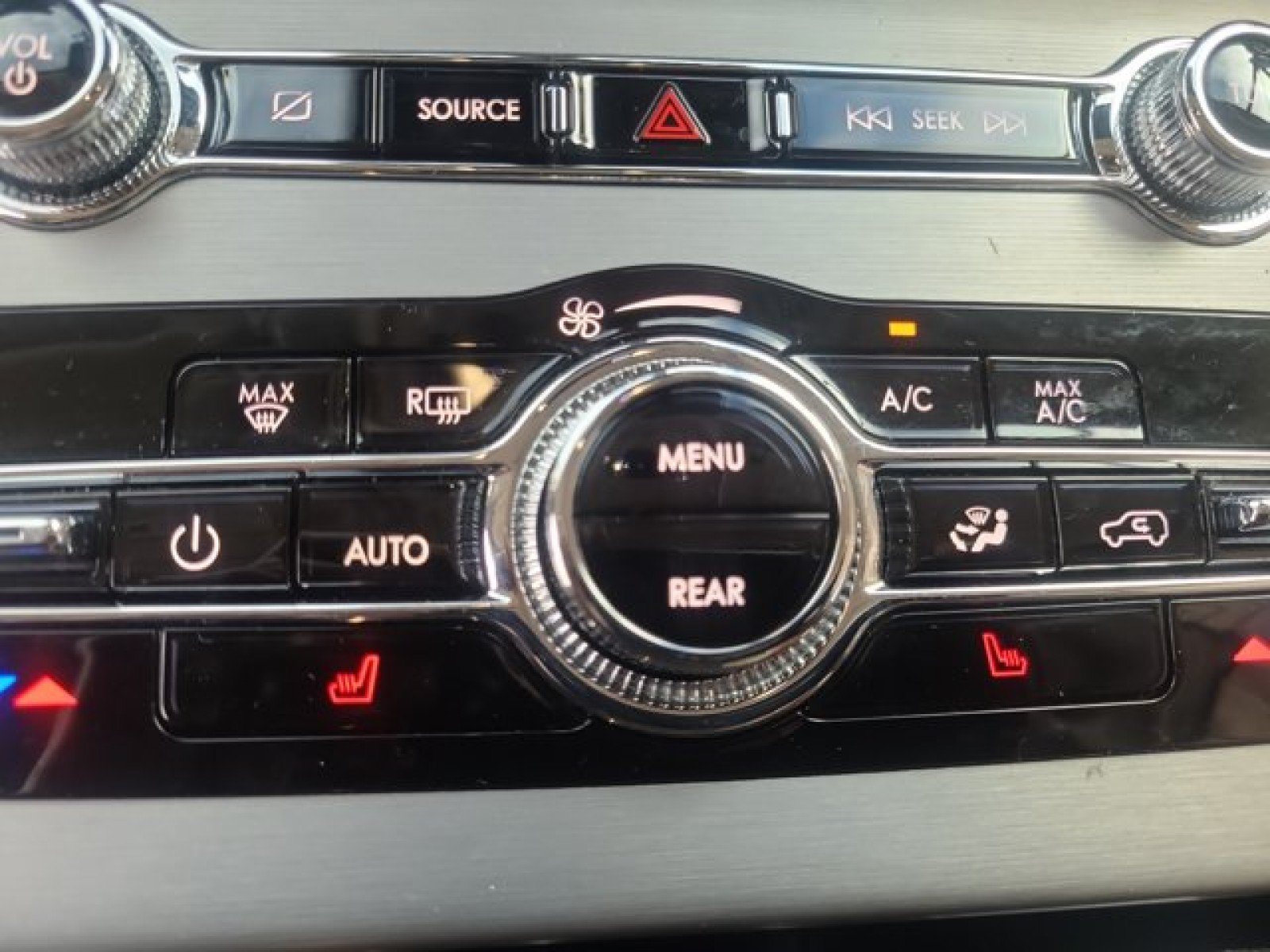 Used 2021 Lincoln Aviator AWD w/ Class IV Trailer Tow Package image 32
