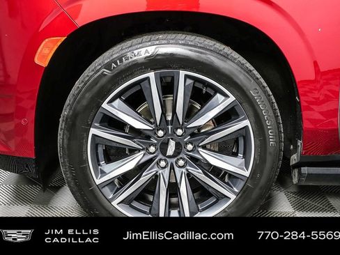 Used 2021 Cadillac Escalade Sport w/ Driver Assist Tech Package image 42