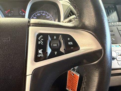 Used 2015 Chevrolet Equinox LT w/ Driver Convenience Package image 9