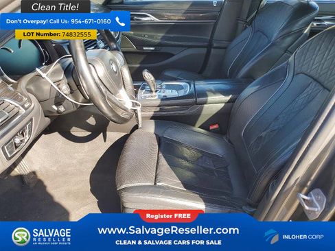 Used 2016 BMW 740i image 9