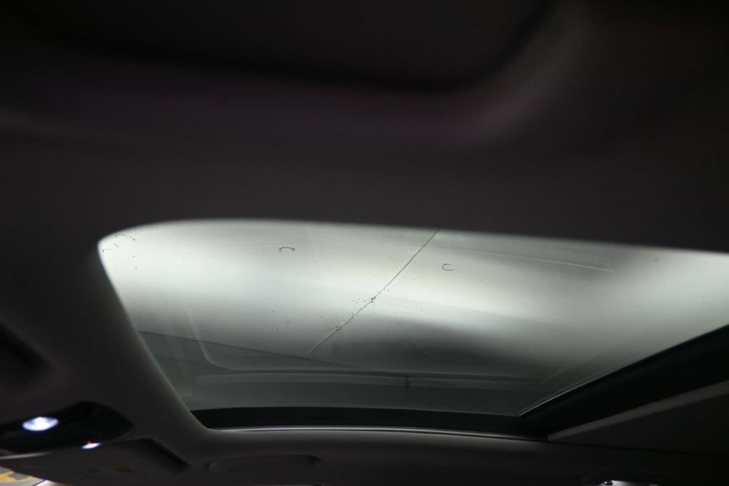 Used 2025 Kia Sorento S w/ Panoramic Sunroof Package FWD image 19