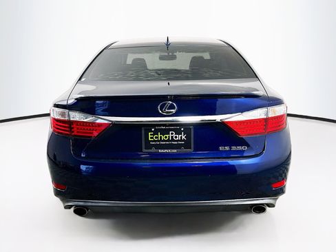 Used 2015 Lexus ES 350 w/ Luxury Package FWD image 7