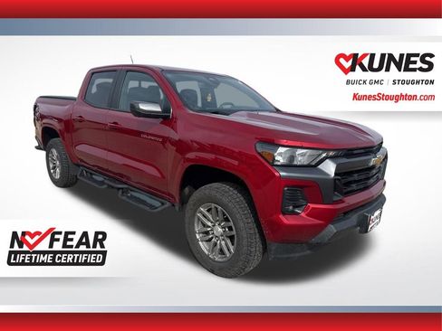 Used 2024 Chevrolet Colorado LT w/ LT Convenience Package II image 4