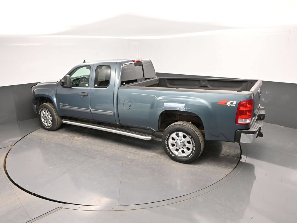 Used 2011 GMC Sierra 2500 SLE w/ Convenience Package AWD/4WD image 29
