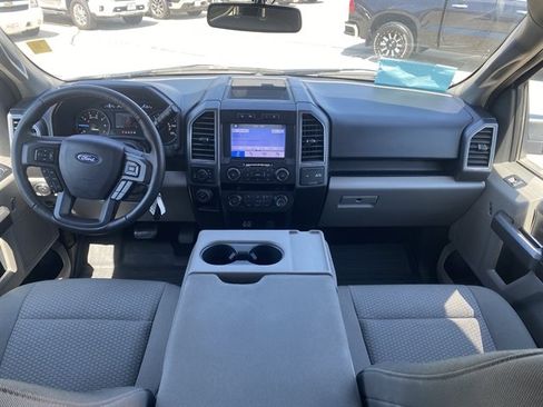 Used 2019 Ford F150 XLT w/ Equipment Group 302A Luxury AWD/4WD image 9