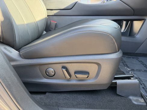 Used 2025 INFINITI QX60 Luxe image 62