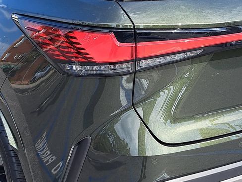 Used 2025 Lexus RX 350 Premium w/ Convenience Package FWD image 37