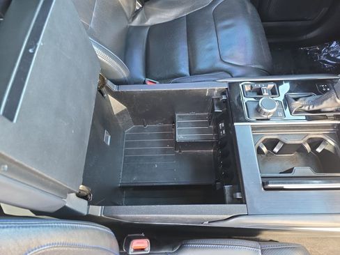 Used 2022 Toyota Tundra Platinum image 20