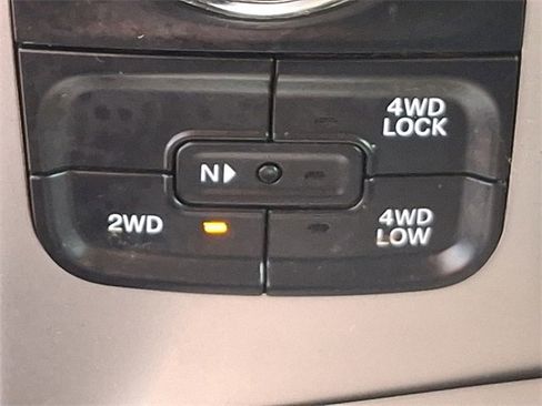 Used 2017 RAM 1500 Big Horn image 24