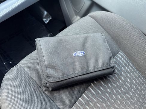 Used 2016 Ford Transit 350 XLT image 25