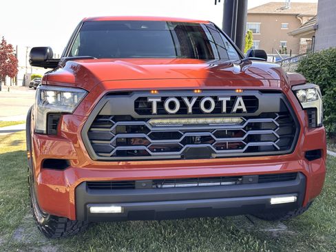 Used 2024 Toyota Sequoia TRD Pro AWD/4WD image 4