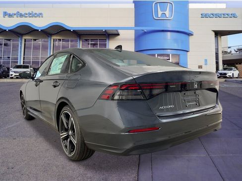 New 2026 Honda Accord SE image 3