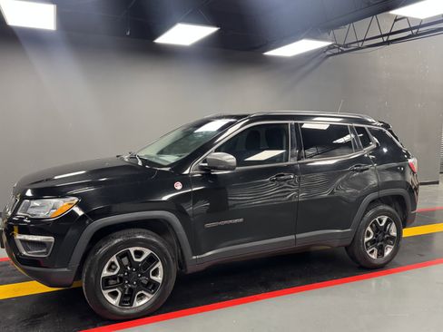 Used 2017 Jeep Compass Trailhawk w/ Leather Interior Group image 2