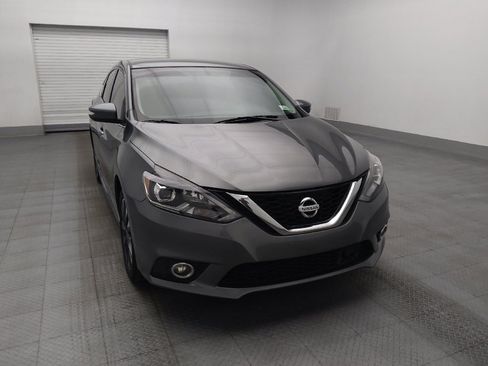 Used 2019 Nissan Sentra SR FWD image 14