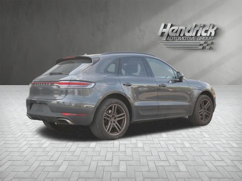 Used 2021 Porsche Macan image 9