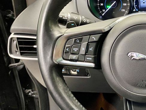 Used 2018 Jaguar F-PACE Prestige AWD/4WD image 23