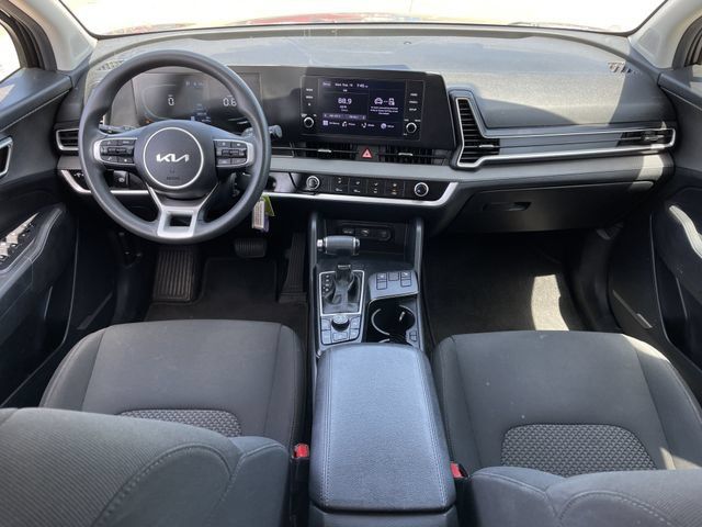 Used 2023 Kia Sportage LX AWD/4WD image 10