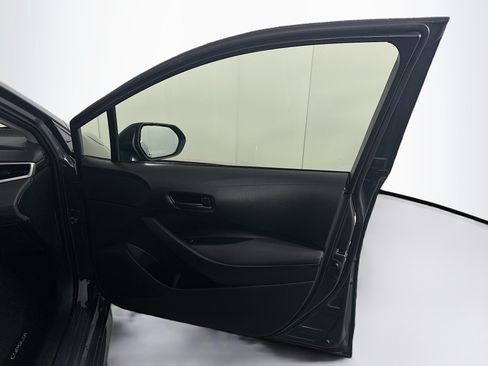 Used 2023 Toyota Corolla LE w/ Carpet Mat Package (TMS) FWD image 29
