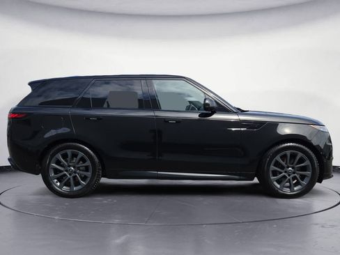 Used 2024 Land Rover Range Rover Sport Dynamic SE image 5