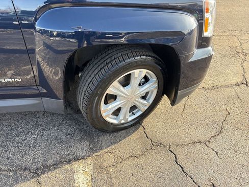 Used 2016 GMC Terrain SLT image 33