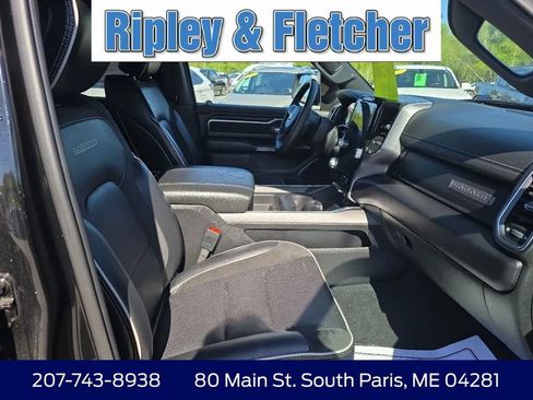 Used 2025 RAM 1500 Laramie AWD/4WD image 11