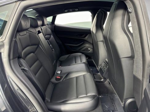 Used 2020 Porsche Taycan Turbo image 43