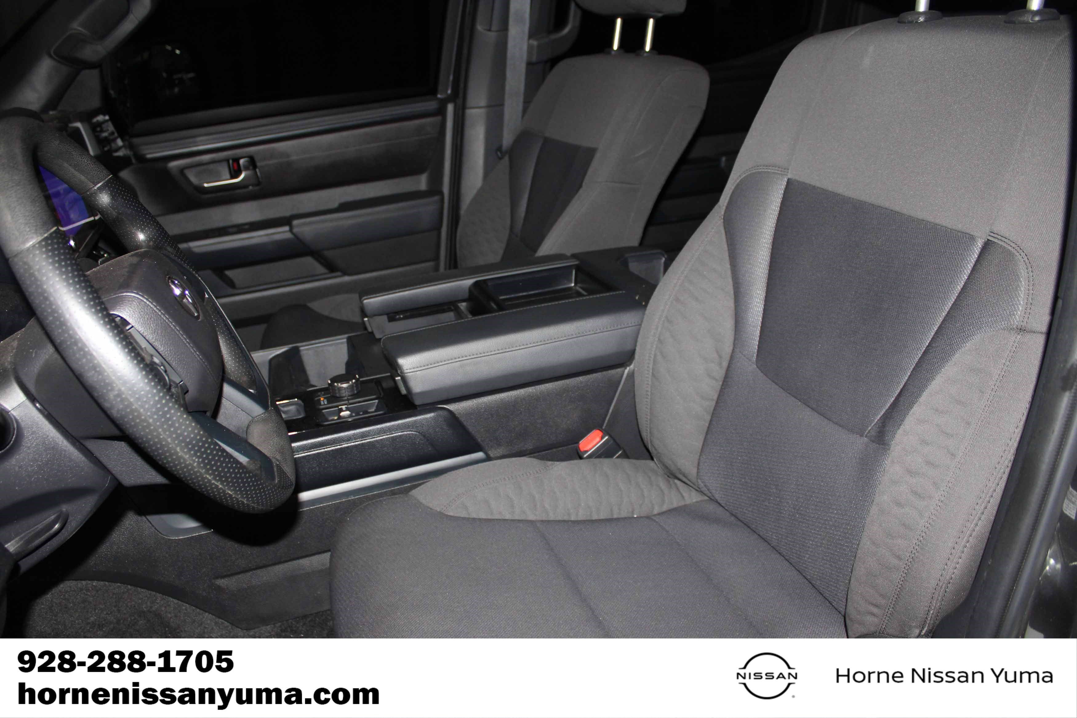 Used 2025 Toyota Tundra SR5 w/ SR5 Convenience Package AWD/4WD image 4