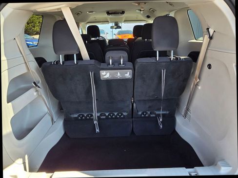 Used 2018 Chrysler Pacifica Touring Plus w/ Tire & Wheel Group image 21