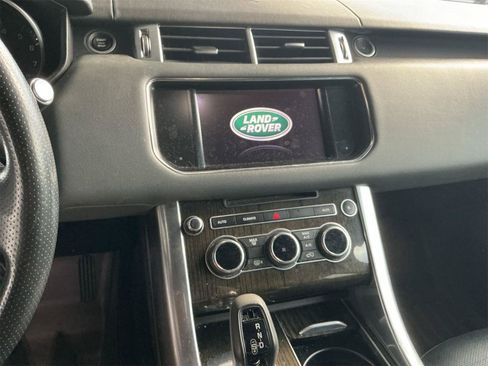 Used 2014 Land Rover Range Rover Sport SE AWD/4WD image 14