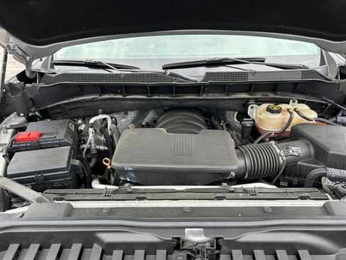 Used 2020 Chevrolet Silverado 1500 RST image 38