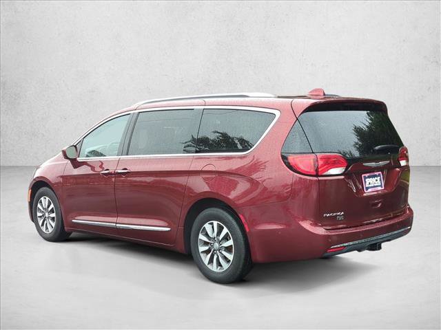 Used 2020 Chrysler Pacifica Touring-L FWD image 8