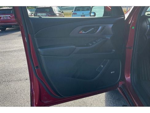 Used 2019 Chevrolet Traverse Premier image 23