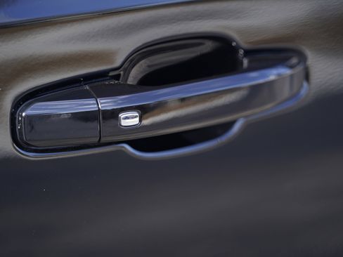 Used 2025 Chevrolet Silverado 1500 ZR2 w/ Technology Package image 42