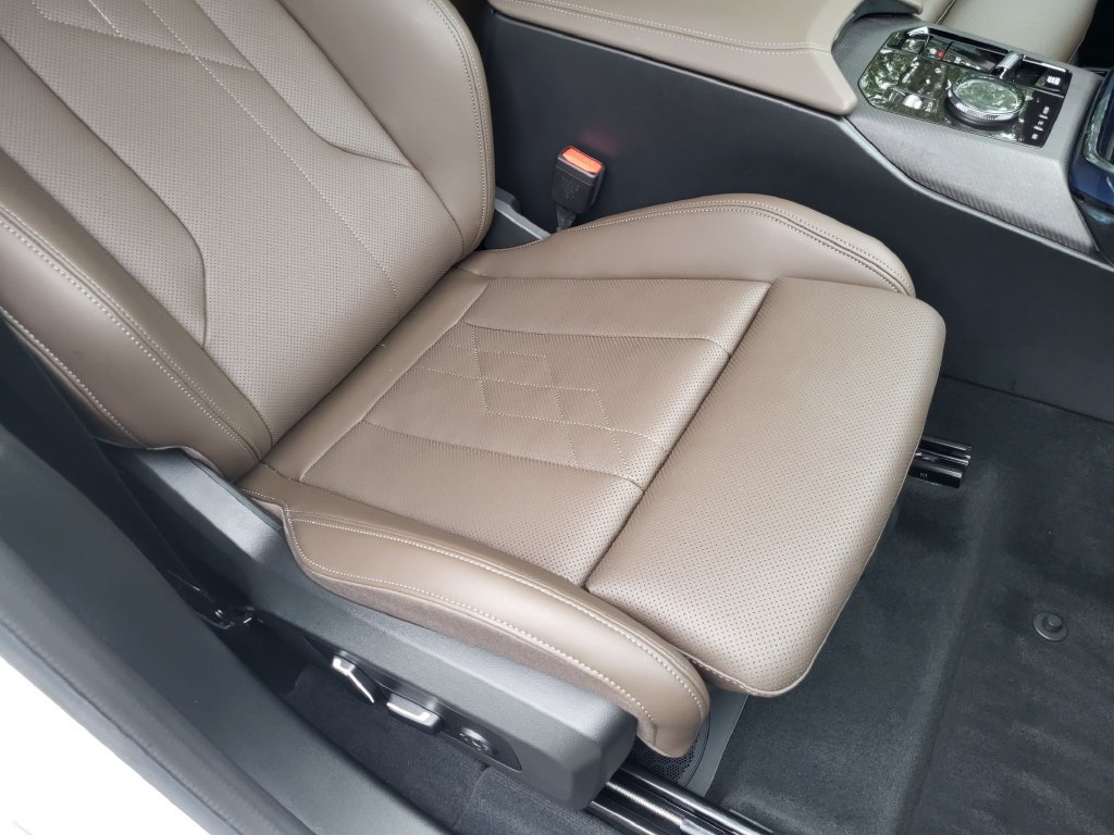Used 2025 BMW X3 xDrive30i w/ Premium Package AWD/4WD image 27