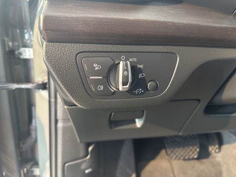 Used 2024 Audi Q5 2.0T Premium Plus image 25