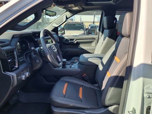 New 2026 GMC Sierra 1500 AT4 w/ AT4 Premium Package image 17