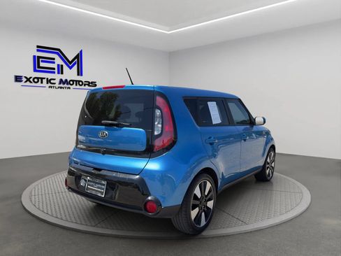 Used 2016 Kia Soul + w/ Designer's Package FWD image 5