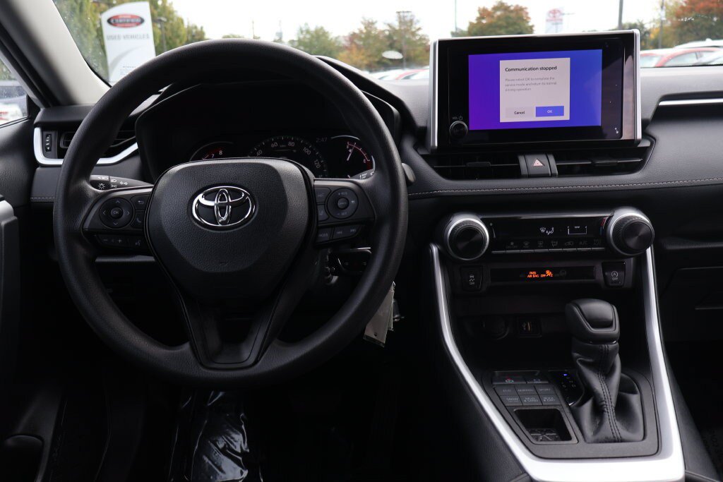Certified 2024 Toyota RAV4 LE AWD/4WD image 21