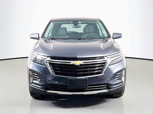 Used 2023 Chevrolet Equinox LT image 2