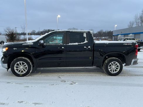 Used 2023 Chevrolet Silverado 1500 LT image 2
