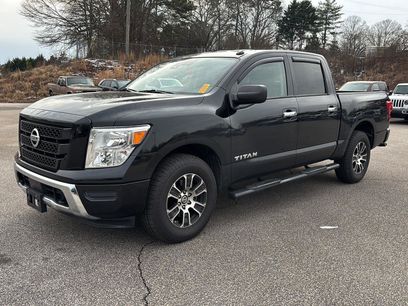 Used 2021 Nissan Titan SV w/ Accessory Utility Package